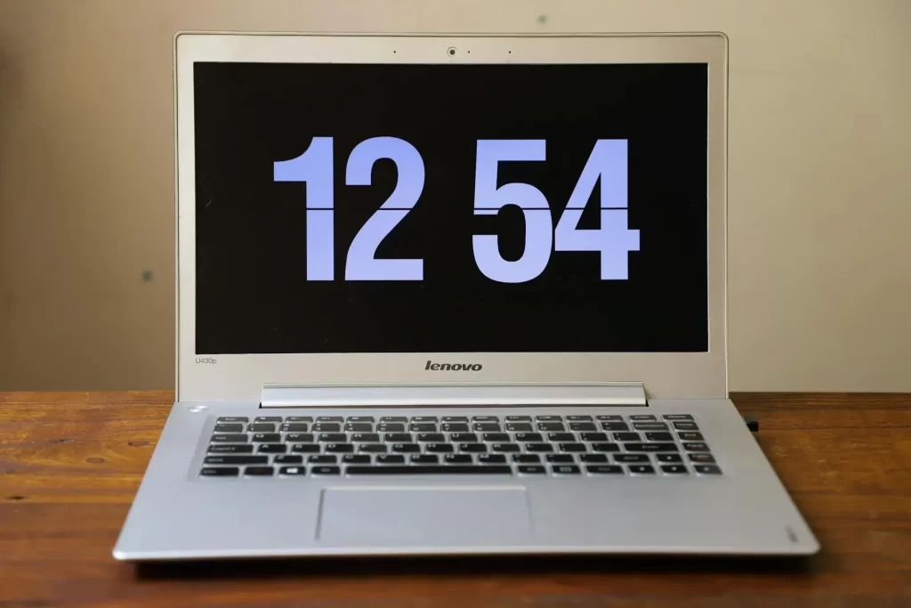 ¿Es buena opción la marca Lenovo en laptop para estudiantes de bachillerato? 1 Es buena opción la marca Lenovo en laptop para estudiantes de bachillerato