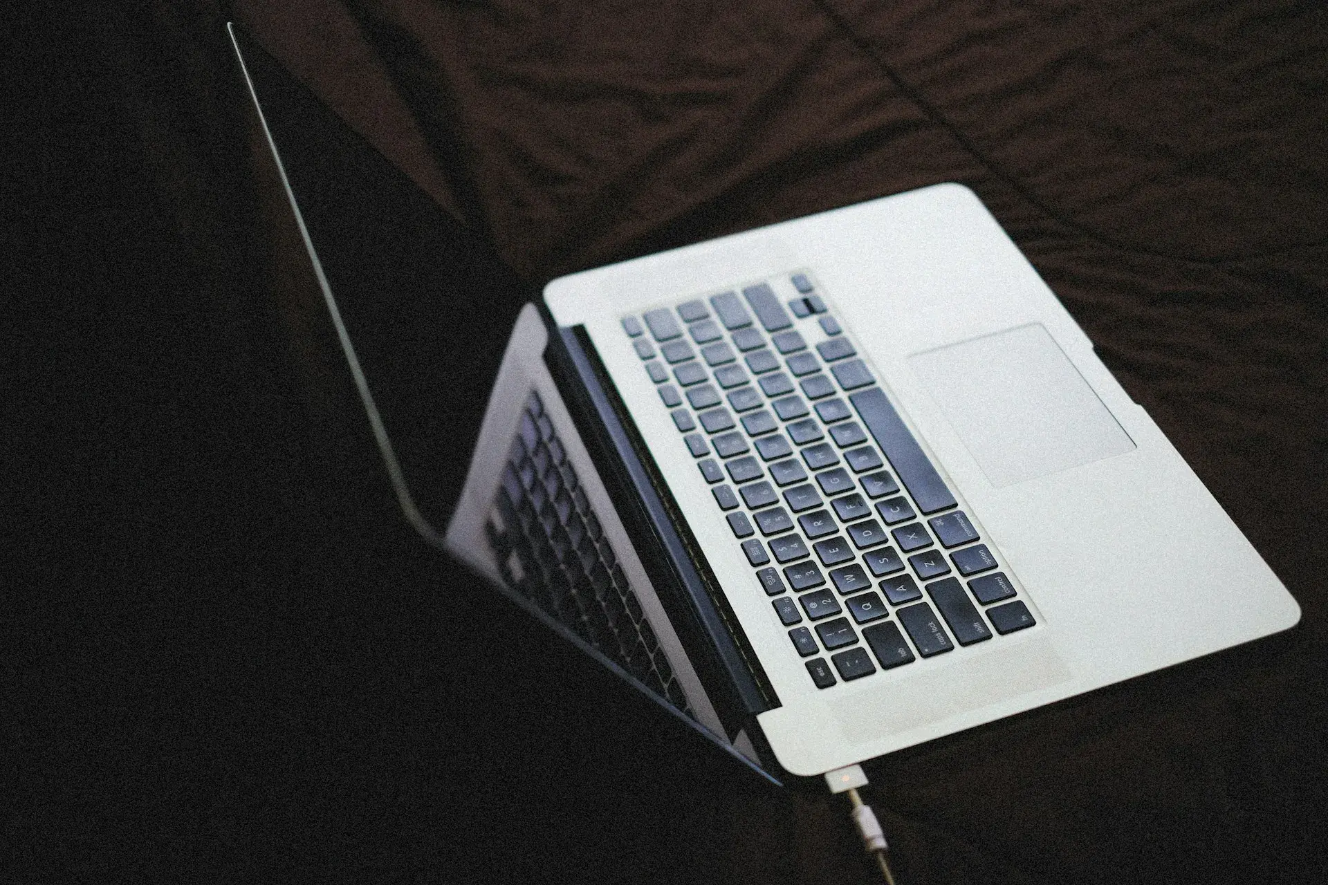 Es malo para la batería tener la laptop conectada todo el tiempo​